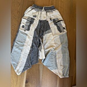 🌿 Unisex Nepal Patch-Panel Wide Harem Pants (L/XL) - Side-Leg Zipper Pockets 🌿